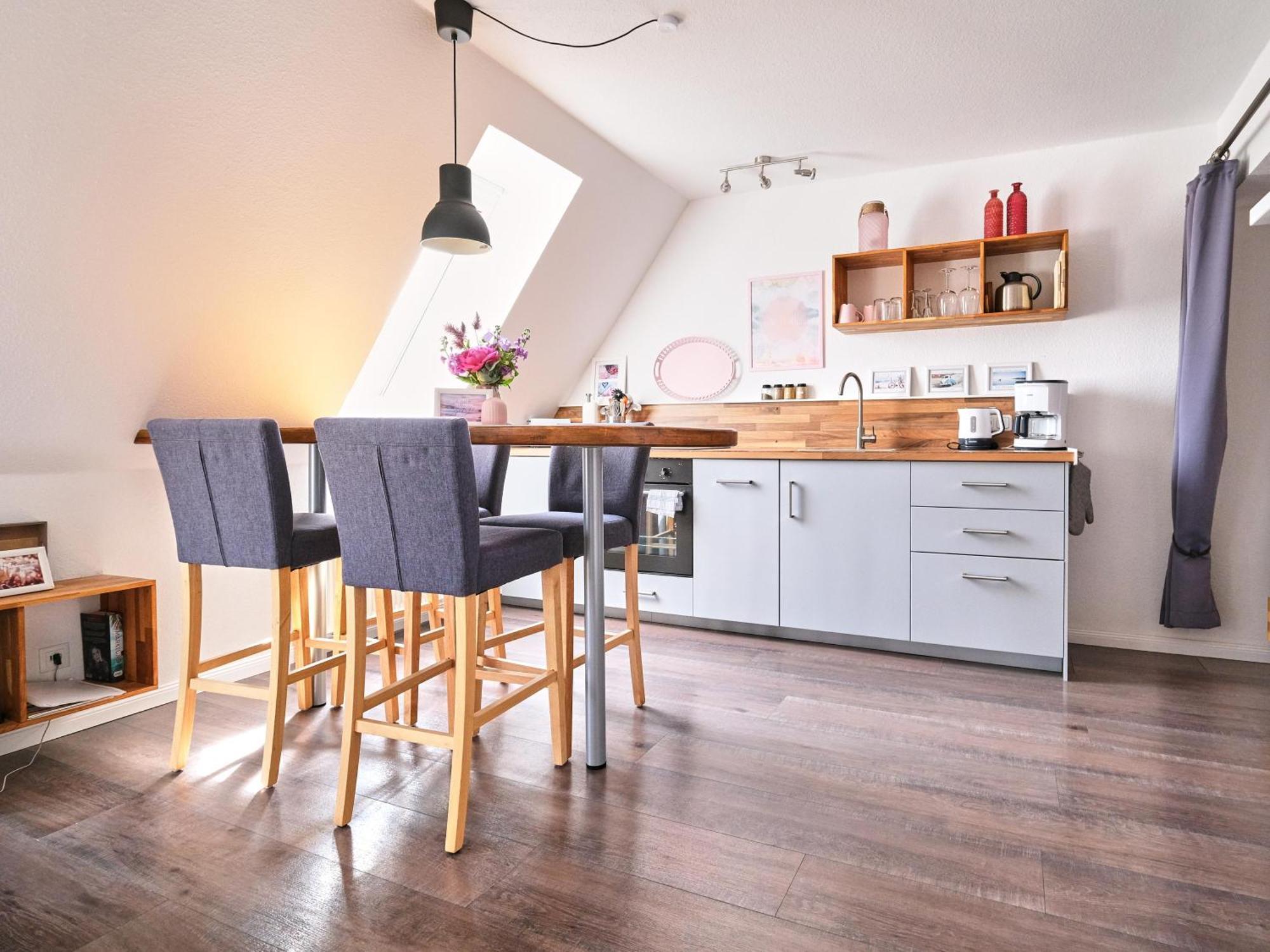 Smile, Wunderschoene Wohnung Direkt Am Strand Харисле Екстериор снимка